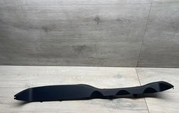Mercedes-Benz C W204 Radio/GPS head unit trim A2046890839 90308001