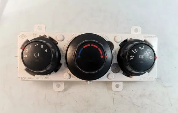 Renault Master III Climate control unit 275700007R