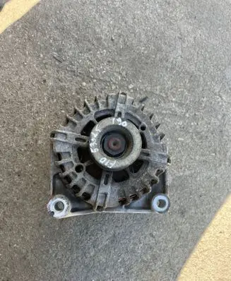 BMW 5 F10 F11 Generator/alternator 8515754 FG23S058 2613702A