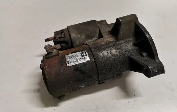 Peugeot 607 Starter motor M000T85381