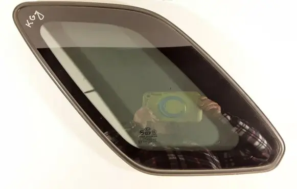 KIA Sportage Rear side window 43R000385 DOT748 878101F000