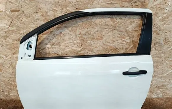 Opel Combo D Front door