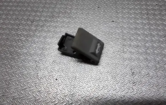 KIA Sorento Engine bonnet (hood) release handle 8118134000