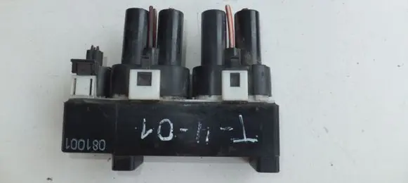 Volkswagen Multivan T4 Coolant fan relay 701919506A 898726000