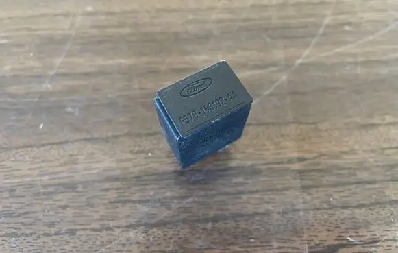 Ford Mondeo Mk III Other relay F57B14N192AA
