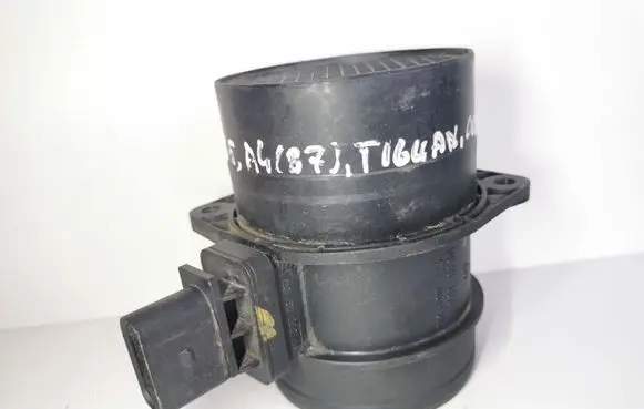 Audi A4 S4 B7 8E 8H Mass air flow meter 0281002735 03G906461C