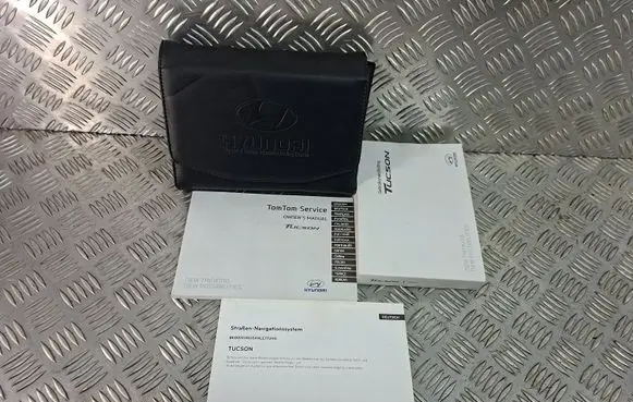 Hyundai Tucson TL User manual 