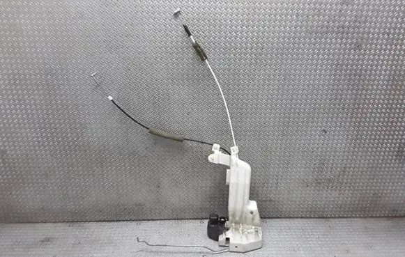 Chrysler Pacifica Front door lock