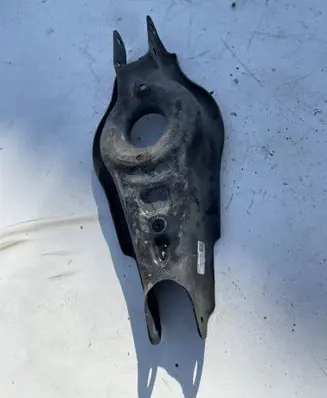 Tesla Model 3 Rear upper control arm/wishbone 104445100F