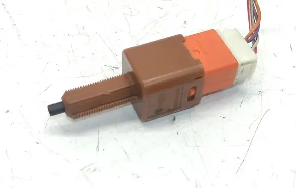 Nissan Qashqai Brake pedal sensor switch 25320BR00A