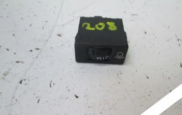 Peugeot 208 Light switch