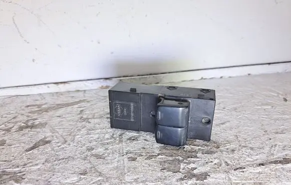 Nissan Micra Electric window control switch PPGFT20