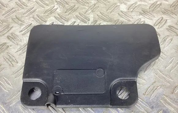 Fiat 500L Front passenger seat console base 735522764