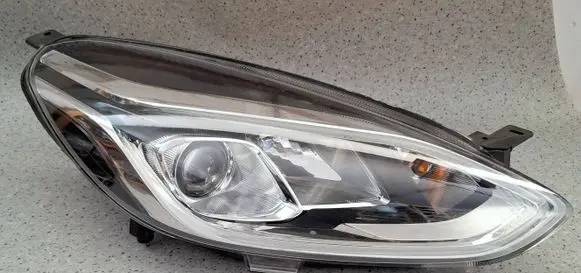 Ford Fiesta Headlight/headlamp L1BB13E014CD