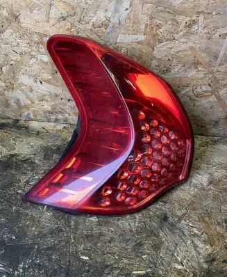 Peugeot 3008 I Rear/tail lights 9683460880G