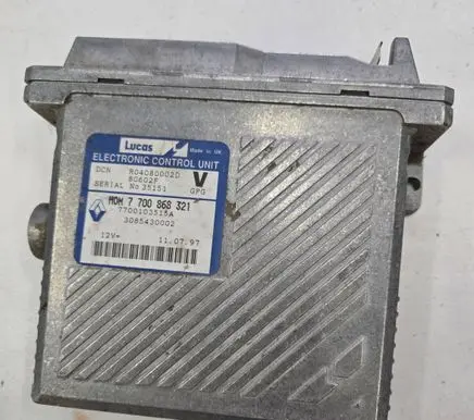 Volvo S40, V40 Engine control unit/module 7700868321 R04080002D 7700103515A