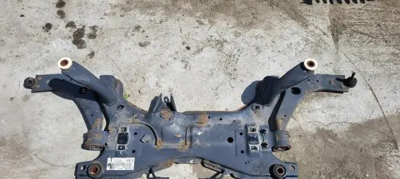 Ford Focus Front axle beam 