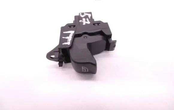 Volvo V50 Electric window control switch 30774162 D57
