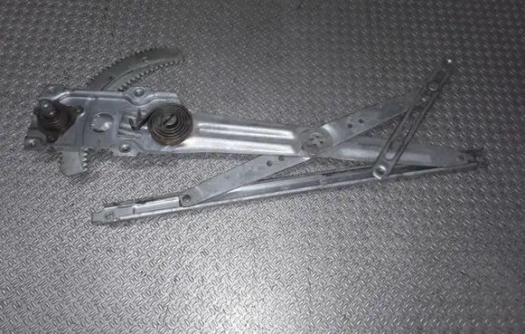 Daihatsu Move L900 Front door manual window regulator 
