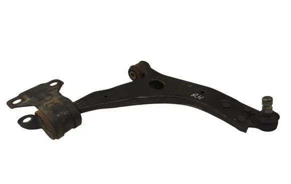 Volvo V40 Front lower control arm/wishbone