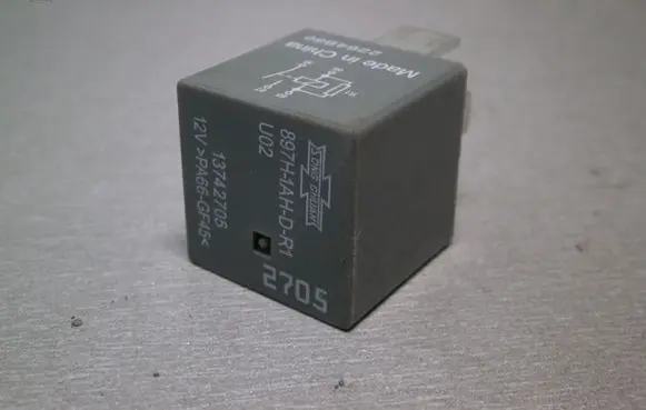 Fiat Freemont Other relay 13742705 2705