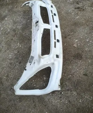 Iveco Daily 35.8 - 9 Radiator support slam panel