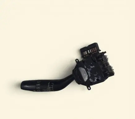 Ford Focus Wiper control stalk 17B122