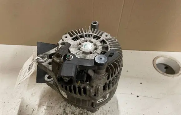 Citroen C5 Generator/alternator 150615 10019 P0181840