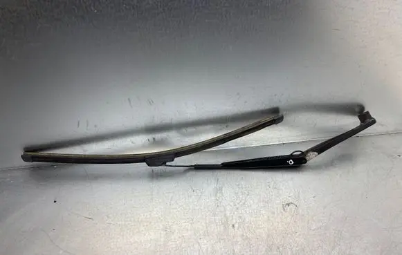 Chrysler 300 - 300C Windshield/front glass wiper blade 1677