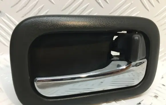 Nissan X-Trail T30 Rear door interior handle