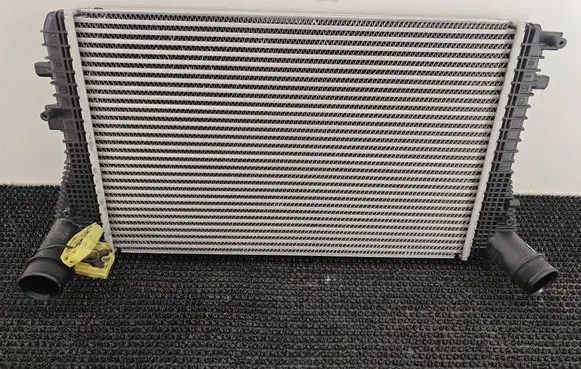 Volkswagen Sharan Intercooler radiator 3C0145805AM