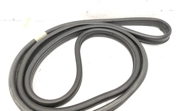 Mercedes-Benz C W203 Rubber seal loading door A2037400478