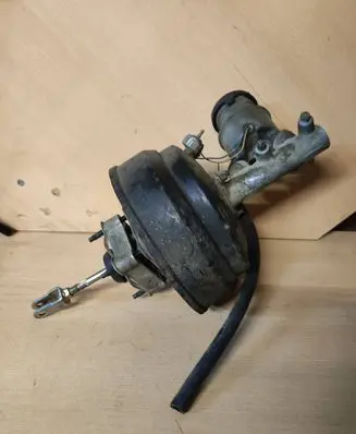 Opel Frontera B Brake booster 4Y04 85205315