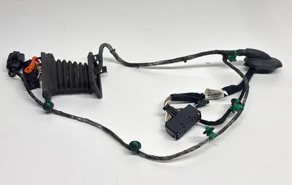 Volkswagen Golf Plus Rear door wiring loom 5M0971693M