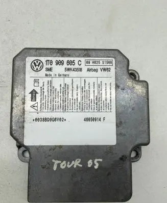 Volkswagen Touran I Airbag control unit/module 1T0909605C 46050914F 5WK43518