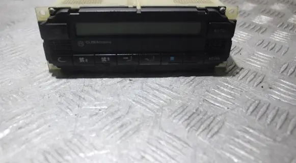 Volkswagen PASSAT B5 Climate control unit 5HB0076710