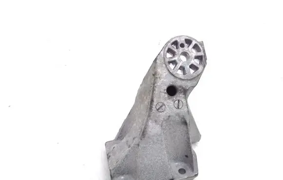 Porsche Cayenne (92A) Engine mounting bracket 7L6199308D