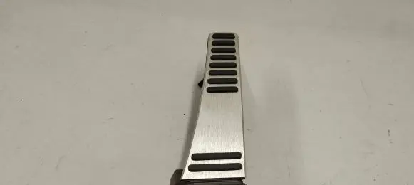 Volvo S90, V90 Accelerator throttle pedal 32212452