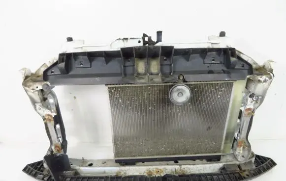Toyota Yaris Front bumper support beam