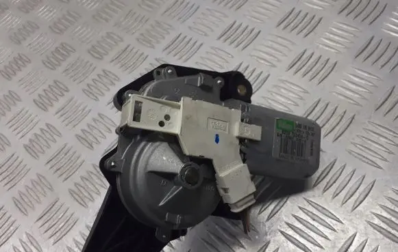 Renault Scenic II - Grand scenic II Wiper motor 8200153458