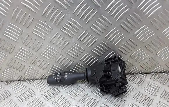 Toyota RAV 4 (XA30) Light switch 17F744