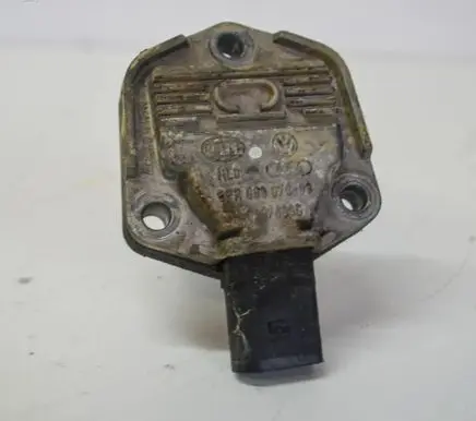 Volkswagen Golf V Oil level dip stick 1J0907660C