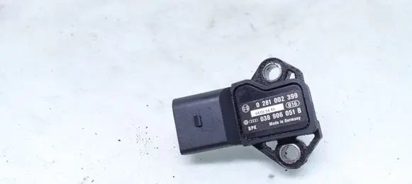 Volkswagen PASSAT B6 Air pressure sensor 038906051B 0281002399