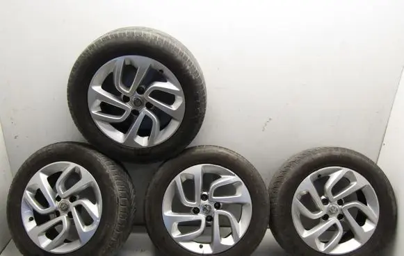 Opel Crossland X R16 alloy rim 39007897