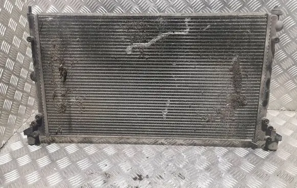 Seat Alhambra (Mk1) Coolant radiator 8624430 SA1168