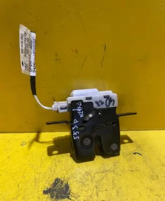 Renault Modus Tailgate/trunk/boot lock/catch/latch 8200076240