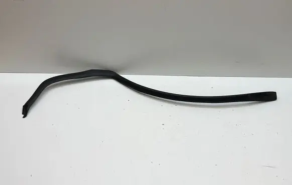 Porsche Cayenne (9Y0 9Y3) Rubber seal rear door 9Y0839761B
