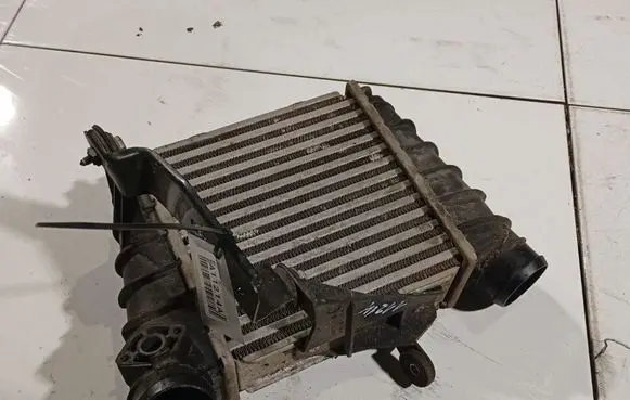 Skoda Fabia Mk2 (5J) Intercooler radiator 