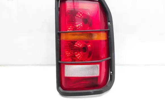 Land Rover Discovery 3 - LR3 Rear/tail lights 