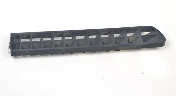 Volkswagen PASSAT B5 Dash center air vent grill 3B1819635